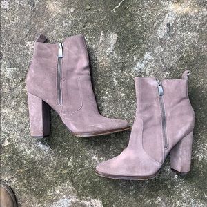 Steve Madden Used High Booties Size 8